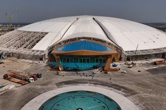 Cận cảnh Trung tâm triển lãm Quốc gia lớn Top 10 thế giới sắp hoàn thành, "thần Kim Quy" lộ diện