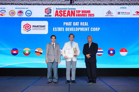 Phát Đạt nhận giải thưởng “Tăng trưởng xanh ASEAN 2025” tại Kuala Lumpur