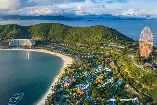 Vinpearl dự thu hơn 5.000 tỷ đồng từ chào bán cổ phần