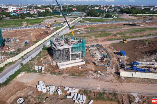 Đề xuất để Nhà nước quyết định giá đất thay vì theo “nguyên tắc thị trường”.