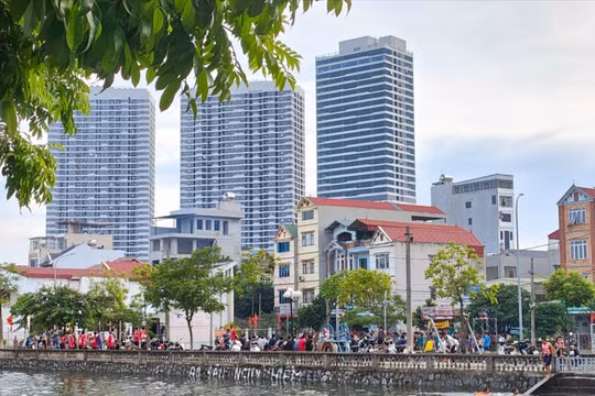 Chung cư tăng giá sốc, hơn 100.000 người lập “Cộng đồng dừng mua nhà Hà Nội”