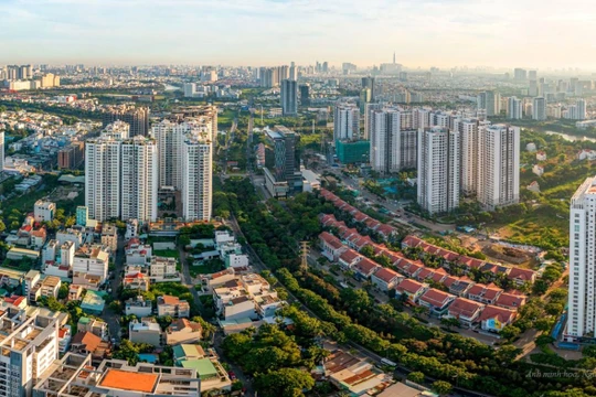 Bất động sản năm 2025 đón kỷ nguyên mới: Cơ hội vàng để đầu tư?