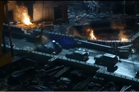 Xót xa nhìn dàn xe bị “đập phá” trong "Fast and Furious 8"