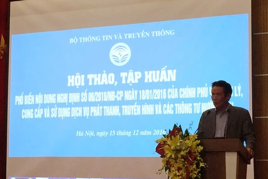 Thứ trưởng Bộ TT&TT Hoàng Vĩnh Bảo phát biểu tại Hội thảo.