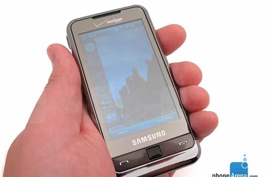 Samsung Omnia, chiếc điện thoại từng được so sánh với iPhone đời đầu