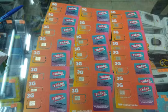 Thánh SIM là Bộ hòa mạng mới của Vietnamobile, lần đầu tiên có mặt ở Việt Nam, được thiết kế với ưu đãi không tưởng – Hoàn toàn miễn phí Dữ liệu (Data) không giới hạn.