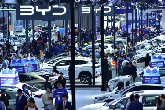 'Ông trùm' xe điện BYD hoàn tất thâu tóm mảng thiết bị di động tại Trung Quốc của Jabil (Ảnh minh họa - Nguồn: CNN).