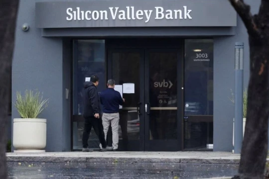 Nỗ lực 'vay nóng' 20 tỉ USD bất thành trước khi sụp đổ của SVB (Ảnh: Reuters)