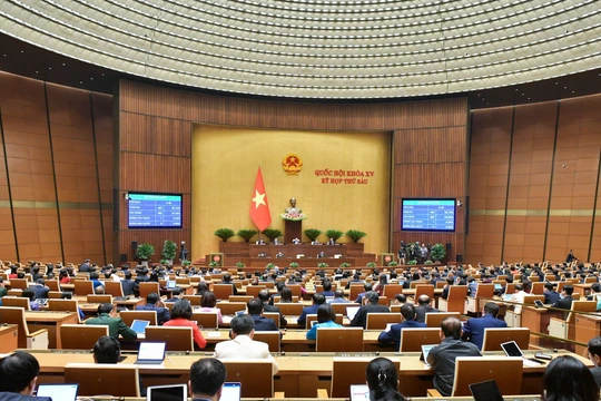 Toàn cảnh buổi bế mạc Kỳ họp thứ 6 - Quốc hội khóa XV (Nguồn: Quochoi.vn)