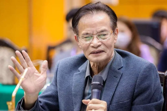 Giải bài toán tỷ giá, lạm phát và lãi suất năm 2023