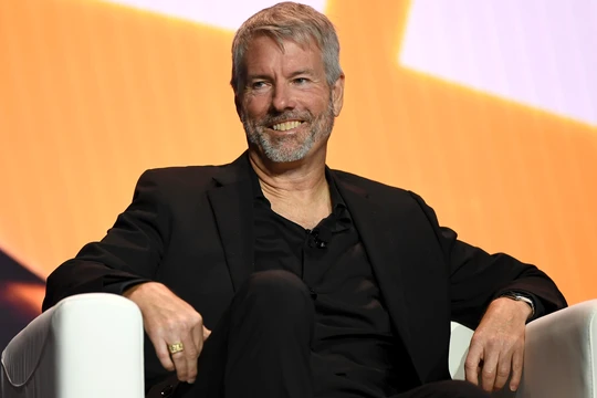 Từng ‘all-in’ Bitcoin, MicroStrategy ‘về bờ’ sau 3 năm gồng lỗ