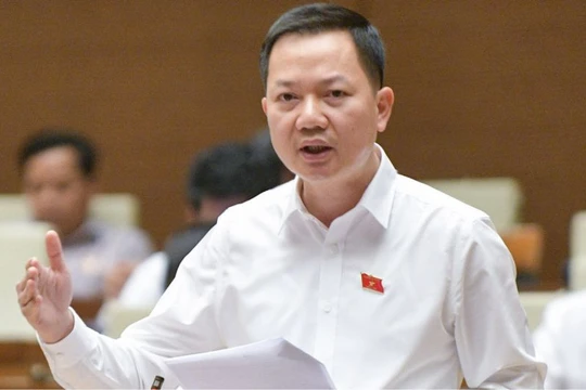 ‘Thao túng thị trường bất động sản nguy hiểm không kém thao túng chứng khoán’