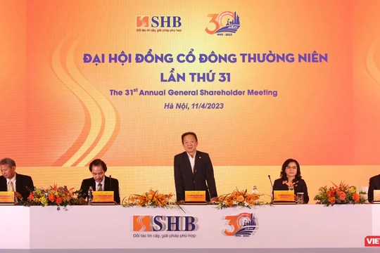 Ông Đỗ Quang Hiển - Chủ tịch HĐQT SHB - phát biểu tại AGM 2023