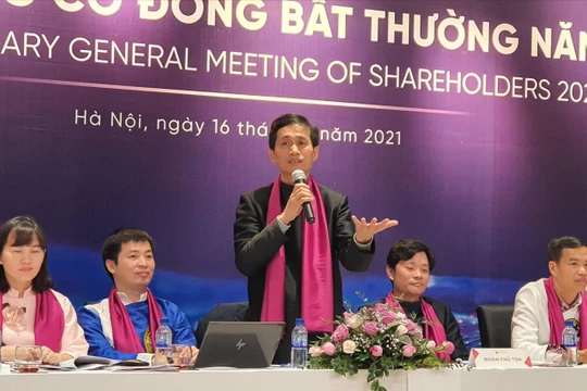 Nhóm doanh nghiệp 'họ' Apec đồng loạt thay ghế Chủ tịch