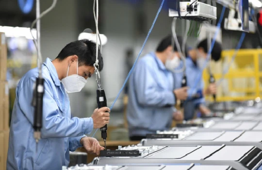 Lợi thế của châu Á không chỉ là lao động giá rẻ, theo báo cáo của KKR (Ảnh: Internet)