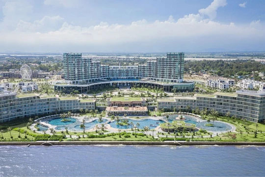 Xây dựng Hòa Bình nhận ‘cấn nợ’ bằng bất động sản tại FLC Sầm Sơn