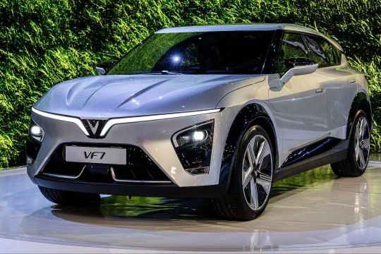 Cổ phiếu VFS tiếp đà giảm, vốn hóa VinFast 'thủng' mốc 100 tỉ USD