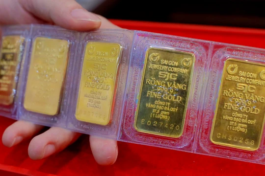 Cơ chế Nhà nước độc quyền sản xuất vàng miếng chính thức được xoá bỏ. Ảnh: Bình An 