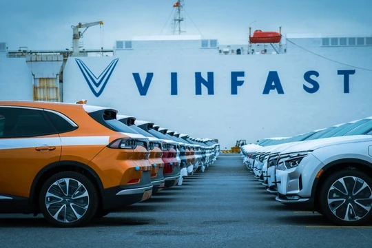 VinFast huy động 2.000 tỷ đồng trái phiếu với lãi suất 13,5% 