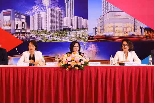 ĐHĐCĐ thường niên năm 2025 của Vincom Retail. Ảnh: NM 