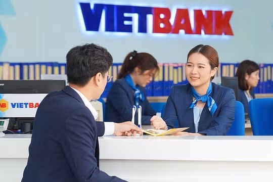 Gia đình chủ tịch Dương Nhất Nguyên đang nắm bao nhiêu vốn tại Vietbank?
