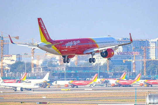 Vietjet chào bán riêng lẻ 50 triệu cổ phiếu cho 2 nhà đầu tư 