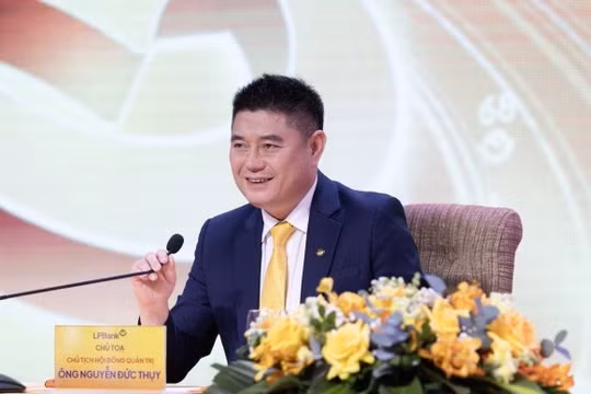 Ông Nguyễn Đức Thuỵ sẽ nhận 177 tỷ đồng cổ tức từ LPBank 