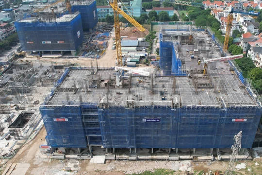 Tồn kho của doanh nghiệp phát triển nhà ở tăng mạnh. Ảnh: HT