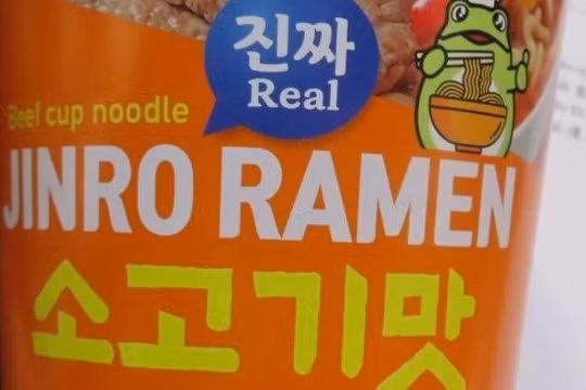 “mì cốc Jinro RamenJinro – hương vị bò Hàn Quốc 62gr