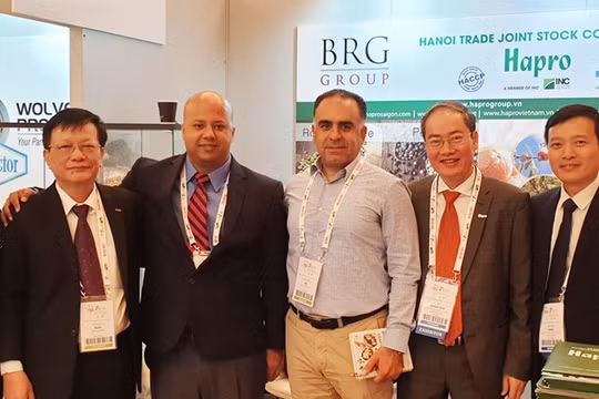 Đoàn Xúc tiến thương mại của Hapro tại Hội nghị Hạt & Quả khô thế giới 2019 