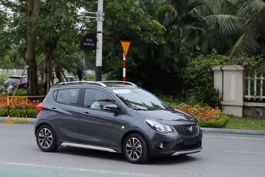 Fadil Plus có giá 429.000.000 đồng (đã bao gồm VAT)