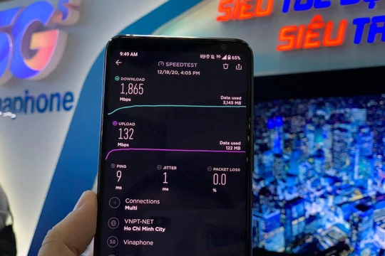Tốc độ VinaPhone 5G đạt 1865Mbps.