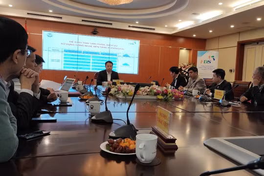 Các khách tham dự thống nhất rằng nền tảng phát triển Chính phủ số Flex Digital "Make in Vietnam" dựa trên phần mềm nguồn mở là một giải pháp toàn diện đáp ứng các yêu cầu về phát triển chính phủ số.