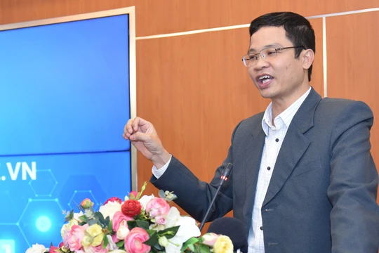 Ông Nguyễn Phú Tiến - Phó Cục trưởng cục Tin học hóa đánh giá cao nền tảng Make in Vietnam Base.vn