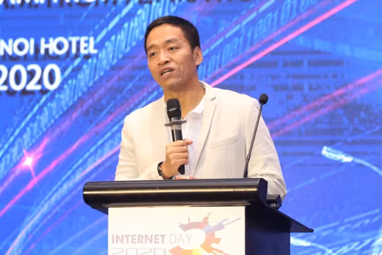 CEO VNG Lê Hồng Minh cho biết, 10 năm trở lại đây, ông không bao giờ cung cấp số điện thoại và email cá nhân vào bất cứ form nào trên mạng. 