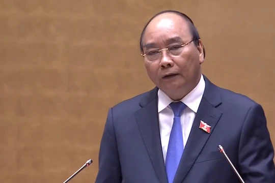 Thủ tướng Chính phủ Nguyễn Xuân Phúc tại phiên giải trình và trả lời chất vấn, Kỳ họp thứ 10, Quốc hội Khoá XIV.