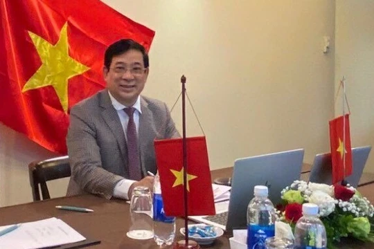 Theo PGS.TS. Lương Ngọc Khuê, thiết lập hệ thống chỉ đạo xuyên suốt là một trong những bài học lớn của Việt Nam từ chống dịch COVID-19.