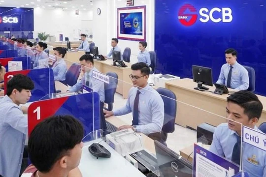 SCB hạ mức chuyển tiền còn 10 triệu đồng/ngày, đóng cửa tiếp 4 phòng giao dịch