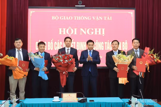 Bộ GTVT luân chuyển, bổ nhiệm hàng loạt cán bộ