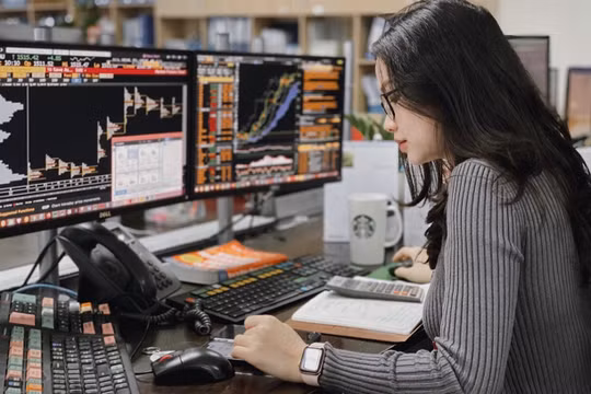 Đại diện VNDirect cho biết chưa thể tính được thiệt hại, nhưng chắc chắn con số này là rất lớn - Ảnh minh hoạ.