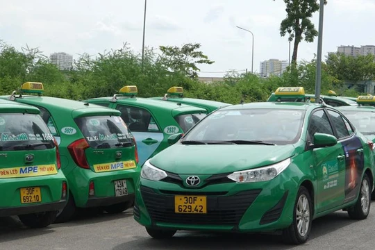 Bị tố nợ tài xế hàng trăm triệu đồng, Taxi Mai Linh nói chỉ là "chuyện phiếm ở quán nước"
