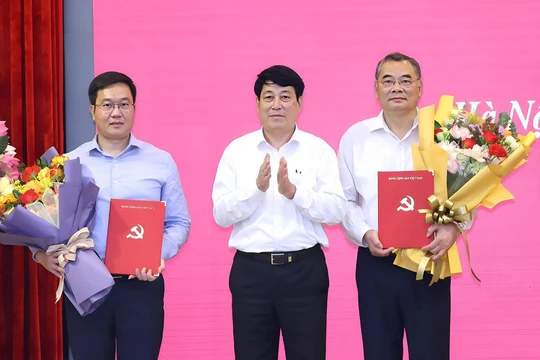 Ông Tô Ân Xô và Trần Đăng Quỳnh làm Trợ lý Tổng Bí thư, Chủ tịch nước