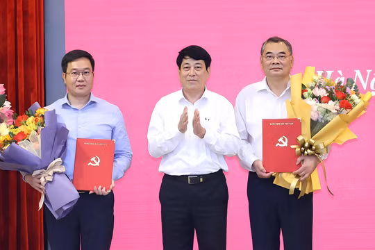 Ông Tô Ân Xô và Trần Đăng Quỳnh làm Trợ lý Tổng Bí thư, Chủ tịch nước