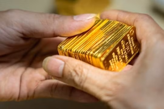 Luật sư Trương Thanh Đức: Chưa có quy định xử phạt người xếp hàng thuê mua vàng SJC