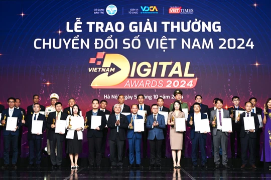 Vinh danh 45 đơn vị, sản phẩm và giải pháp chuyển đổi số xuất sắc