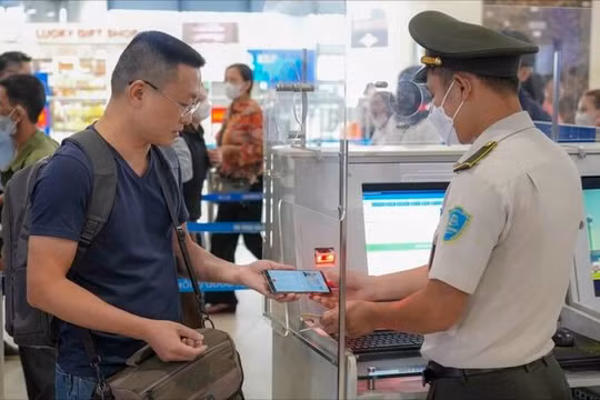 VCCI đề xuất cá nhân nợ thuế 200 triệu đồng mới bị tạm hoãn xuất cảnh 