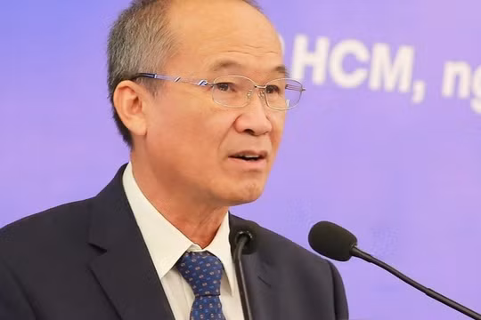 Chủ tịch Sacombank Dương Công Minh.