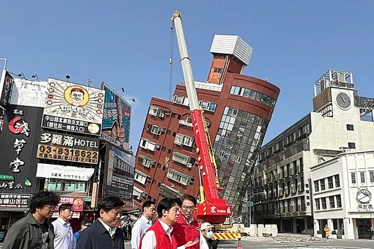 Bài học “viết bằng máu” giúp Đài Loan trụ vững trước thảm họa động đất kinh hoàng