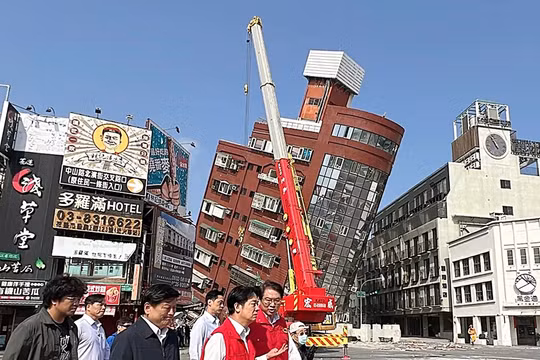 Bài học “viết bằng máu” giúp Đài Loan trụ vững trước thảm họa động đất kinh hoàng