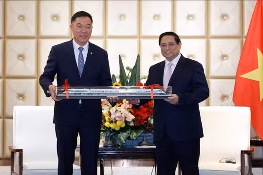 Đề nghị Trung Quốc hợp tác xây dựng đường sắt